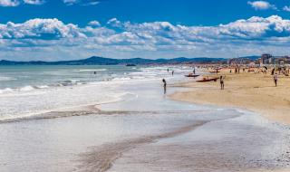 Италия забрани къпането в най-посещавания от българи курорт