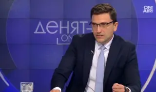 Венко Сабрутев: Финансовият министър на Румен Радев плашеше с фалит