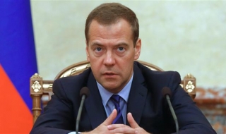 Медведев: Москва може да скъса дипломатически отношения с Киев