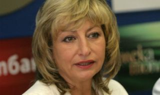 Мира Радева: Нинова издигна Радев, за да бъде истинският опонент на Борисов и това се случи