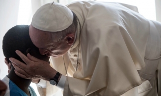 Папата с изненадваща визита при бивши проститутки