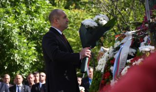 Радев за 24 май: Всеки българин, стъпващ на словото и на духовността е летящ човек