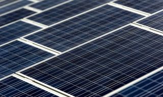 Промени в закон удариха производители на ток от малки соларни инсталации
