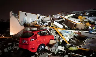 Шестима загинаха в силни бури в щата Тенеси ВИДЕО