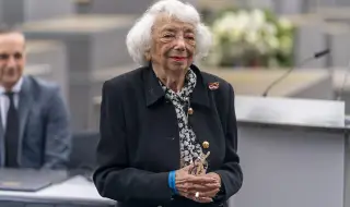 102-годишна жена, оцеляла от Холокоста, е на корицата на Vogue Германия