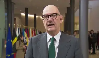 Френският министър на финансите Ролан Лескюр: Търсим решение за използването на руските активи