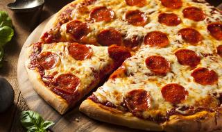 Претопляйте пицата само в тиган (ВИДЕО)