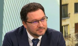 Даниел Митов: ПП и ДБ си говорят как не е нужно да има правителство. Те се целят в местните избори