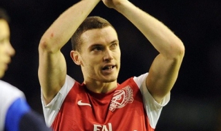 Арсенал надделя в дербито с Ливърпул