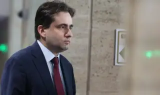 Божанов: Трябва да спрат кранчетата за пари, с които се купуват изборите