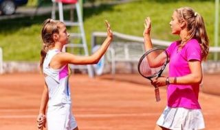 Две българки жънат успехи на младежки турнир в Испания
