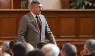 Карадайъ: Основата на тази коалиция е омразата и лъжата