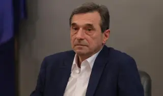 Димитър Манолов: Ние сме "за" държавните служители да си плащат осигурителните вноски