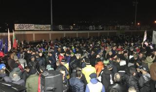 Протестиращи блокират границата с Гърция през януари