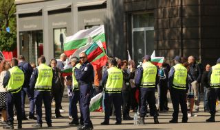 Възобновят протестите – хората не вярват в промяната, докато Иван Гешев е главен прокурор