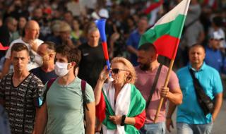 Триото Бабикян, Хаджигенов и Минеков започват национална стачка