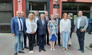 Валери Симеонов и депутати от НФСБ се срещнаха с българи от Западните покрайнини