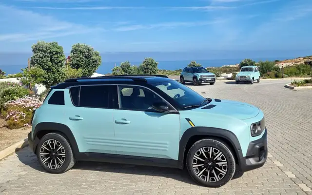 Тест и БГ цени на новото Renault 4 | интерФакти.БГ Тест и БГ цени на новото Renault 4