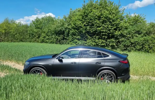 Тествахме новия Mercedes-AMG GLC53 Coupe (вижте и цената му у нас)