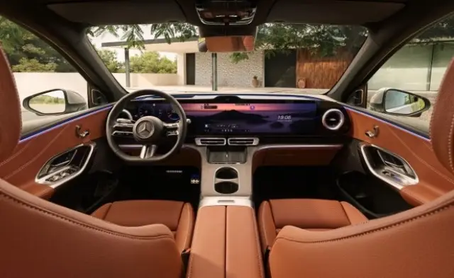 Подробности за новия Mercedes GLC EQ, който влиза в продажба. Вижте и колко ще струва | интерФакти.БГ Подробности за новия Mercedes GLC EQ, който влиза в продажба. Вижте и колко ще струва