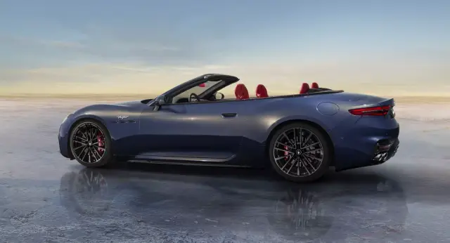 Maserati пусна ново кабрио с 550 конски сили
