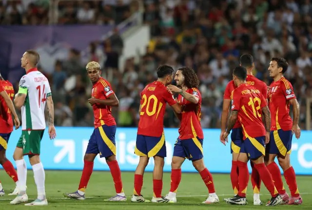 Испания пристигна, видя и вкара единствено 3 гола на България