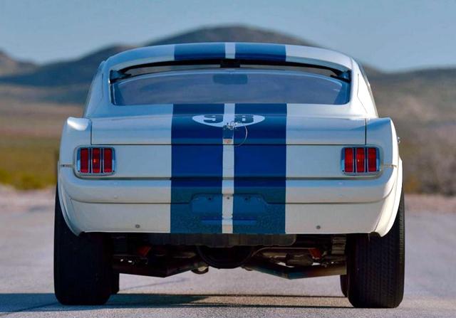 Нов рекорд за най-скъп Mustang