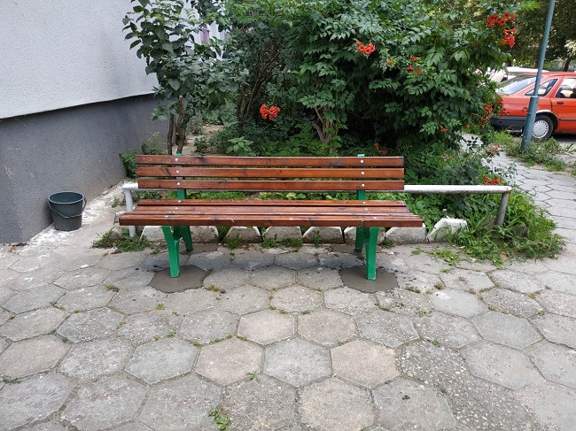Поставят нови пейки в район „Северен“ в Пловдив