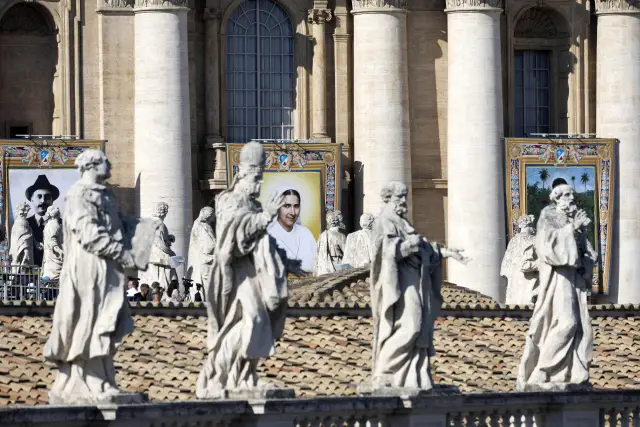 Папата канонизира за светец свещеник, продал душата си на дявола | ФАКТИ.БГ - 3 Папата канонизира за светец свещеник, продал душата си на дявола - 3