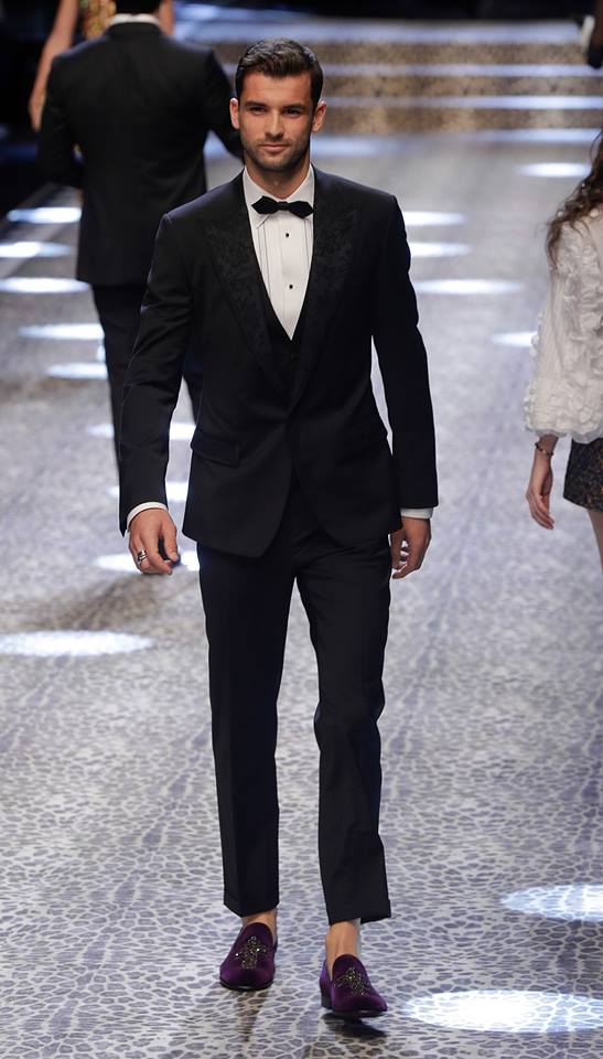 Григор Димитров сияе на модния подиум в Милано