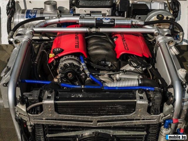 Интересна G-Klasse с двигател от Corvette се продава в България
