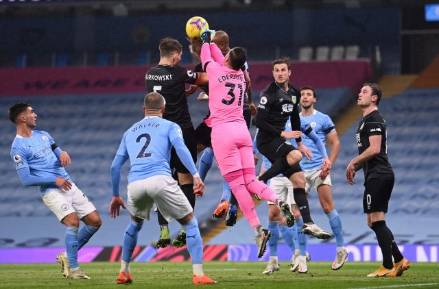  Манчестър Сити громи с 5:0 