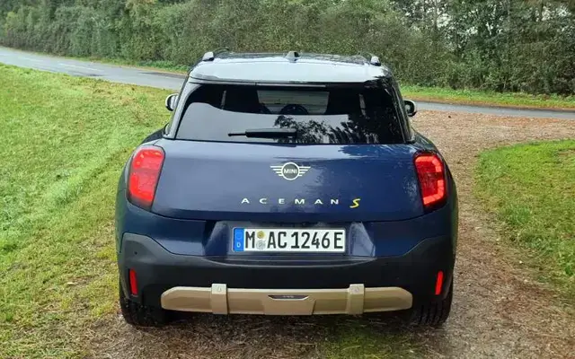 Mini "дръпна щепсела" на завода си за електромобили във Великобритания