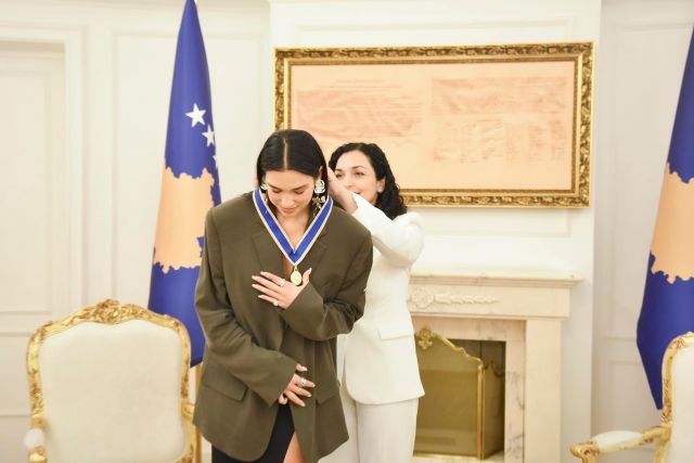 Дуа Липа стана почетен посланик на Косово