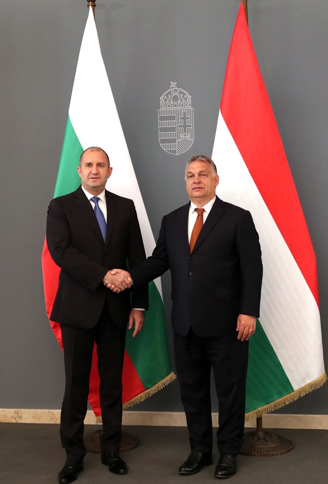 Румен Радев: Много е важно Унгария и България да помогнат новият ЕП да има високи амбиции