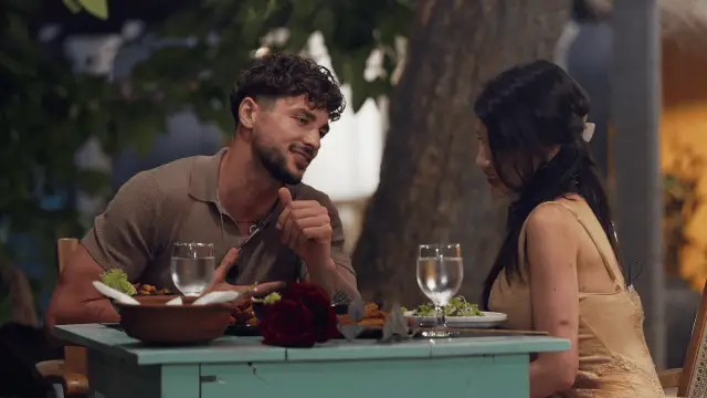 Белослава е първата, останала без роза в "Ергенът". Влизат още 3 нови жени (СНИМКИ)