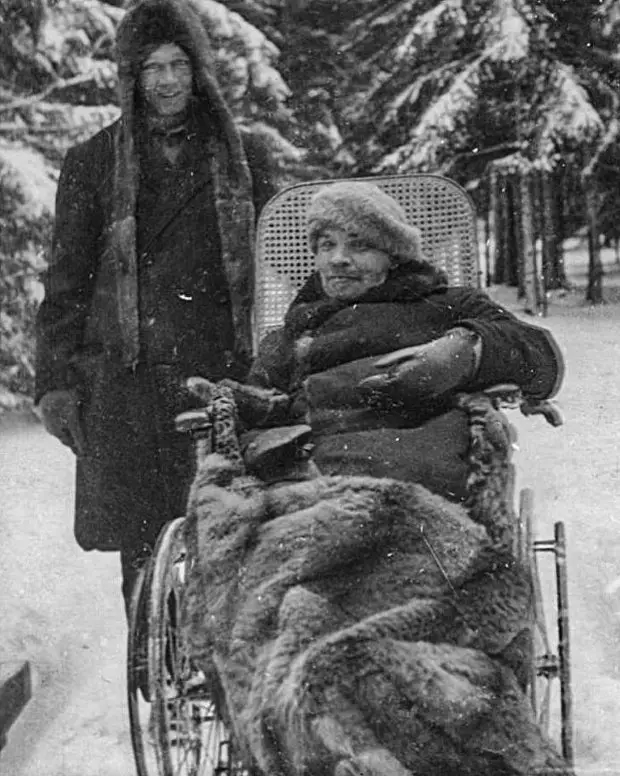 Кошмарният край на Ленин: Серия инсулти превръща основателя на СССР в развалина