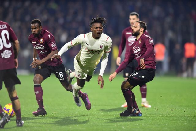  Милан се издъни против Салернитана (ВИДЕО) 