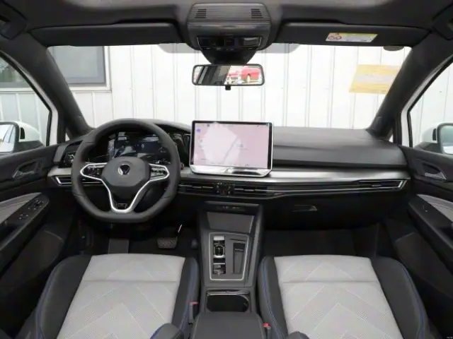 Драстичната разлика в цените: VW Golf 2026 е два пъти по-евтин в Китай, отколкото в Германия