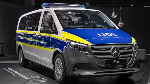 Нови полицейски автомобили от Mercedes