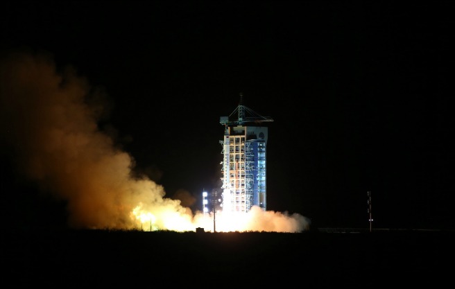 Китай изстреля спътника SJ-10