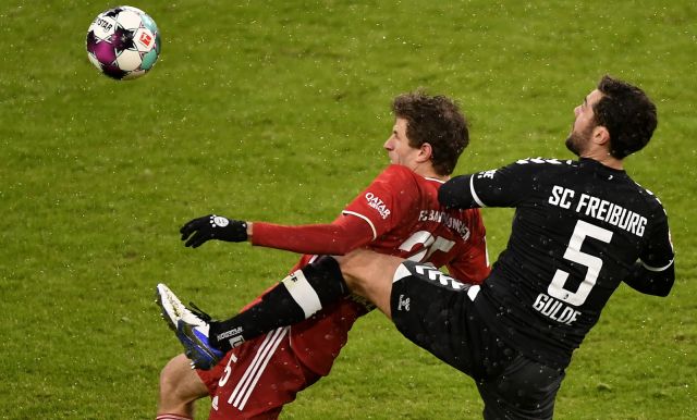  Байерн Мюнхен завоюва мъчно против Фрайбург 