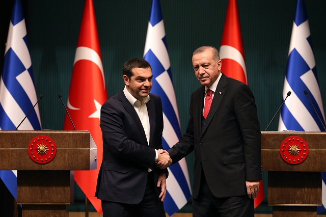 Ердоган и Ципрас изпушиха лулата на мира