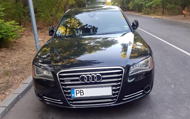  Само у нас: Да караш топ лимузината на Audi и да си мечтаеш за... Волга! 