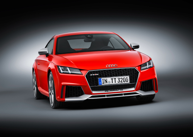 Audi TT RS влетя в лигата на суперколите