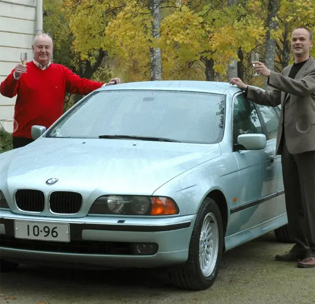 BMW показа 5er (E39) с пробег от почти милион километра | интерФакти.БГ BMW показа 5er (E39) с пробег от почти милион километра