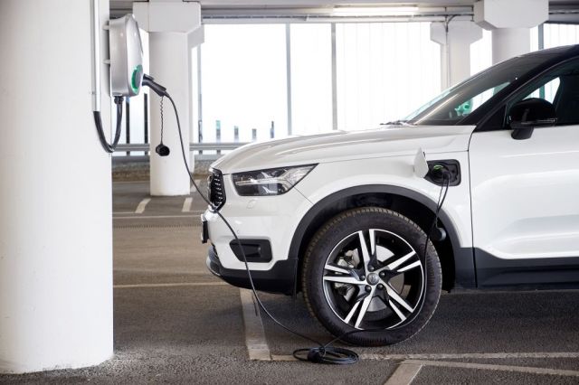  Volvo ще понижи излъчванията на CO2 и ще спести милиарди 