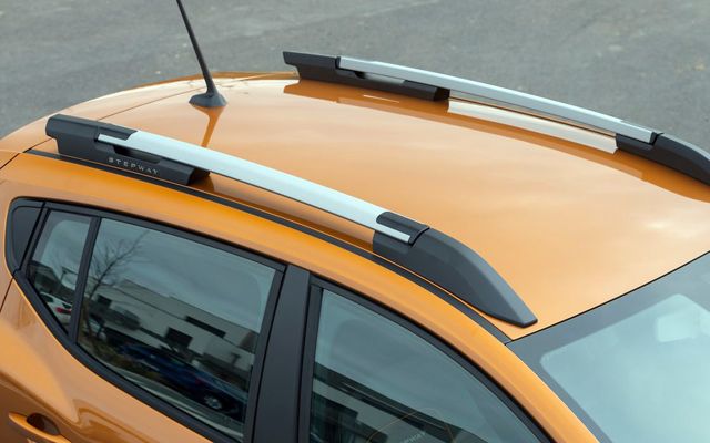  Тест и цени на новия кросоувър на Dacia 