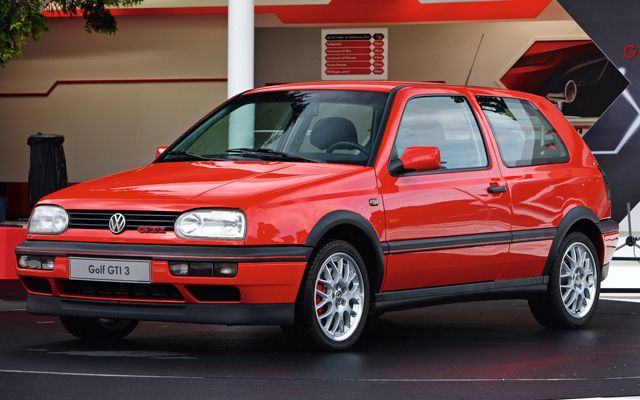  Как се трансформира VW Golf GTI през годините (ЧАСТ I) 