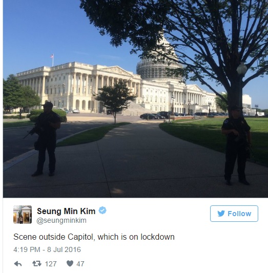 Вдигнаха полицейската блокада от сградата на Конгреса в САЩ
